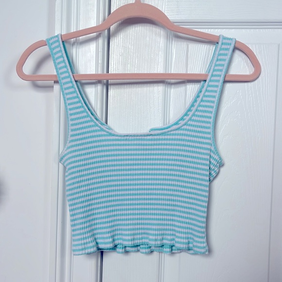 Girls crop top, aqua&white stripe, medium, from Forever 21, in great condition. - Picture 2 of 2